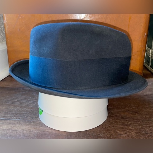 Vtg Black Felt Dobbs Fedora Sz 7 1/8 VFG - Picture 2 of 6